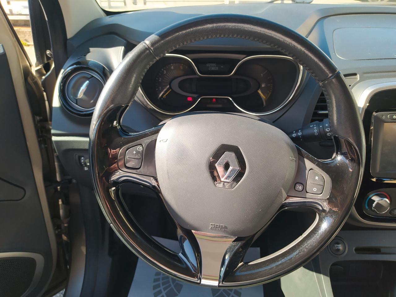 Renault Captur dCi 8V 90 CV Start&Stop Energy Iconic Neopatentati
