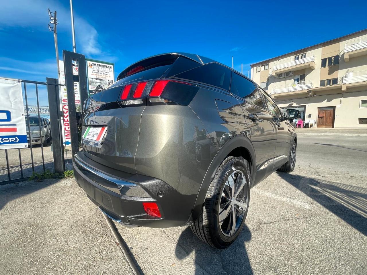 Peugeot 3008 BlueHDi 130 S&S EAT8 Allure