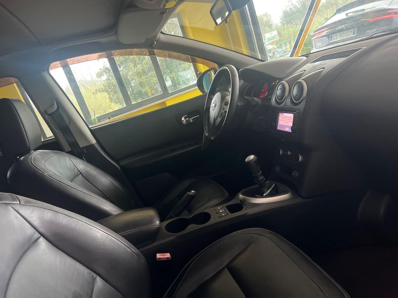 Nissan Qashqai 1.6 dCi tetto in vetro pelle full garantita 12 mesi