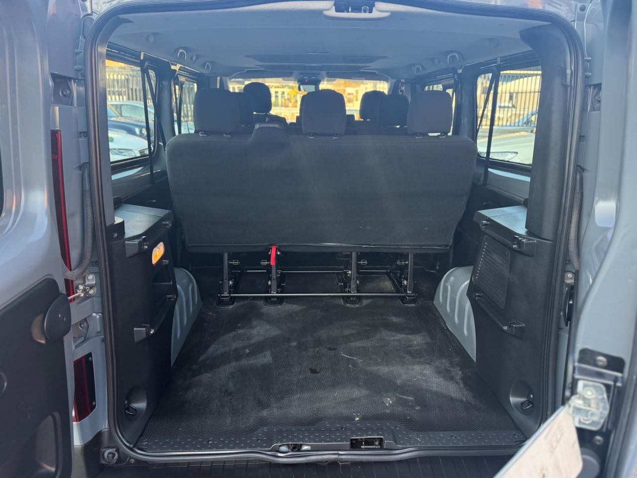 Renault Trafic BluedCi 150CV PL-TN 9 posti Pulmino