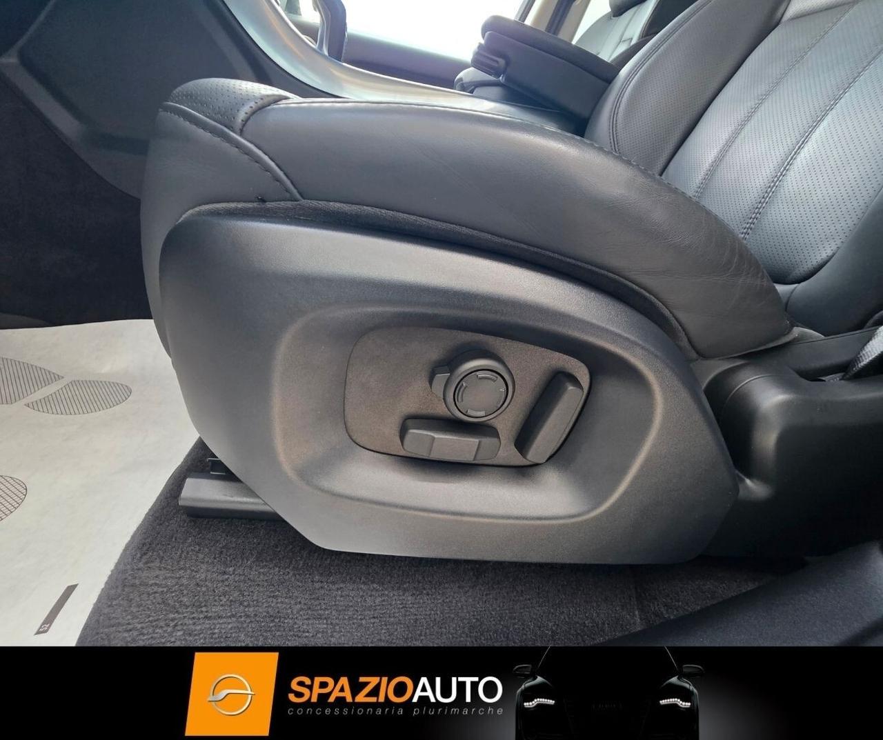 Land Rover Range Sport 3.0 TDV6 250cv *Black & White Edition* FULL