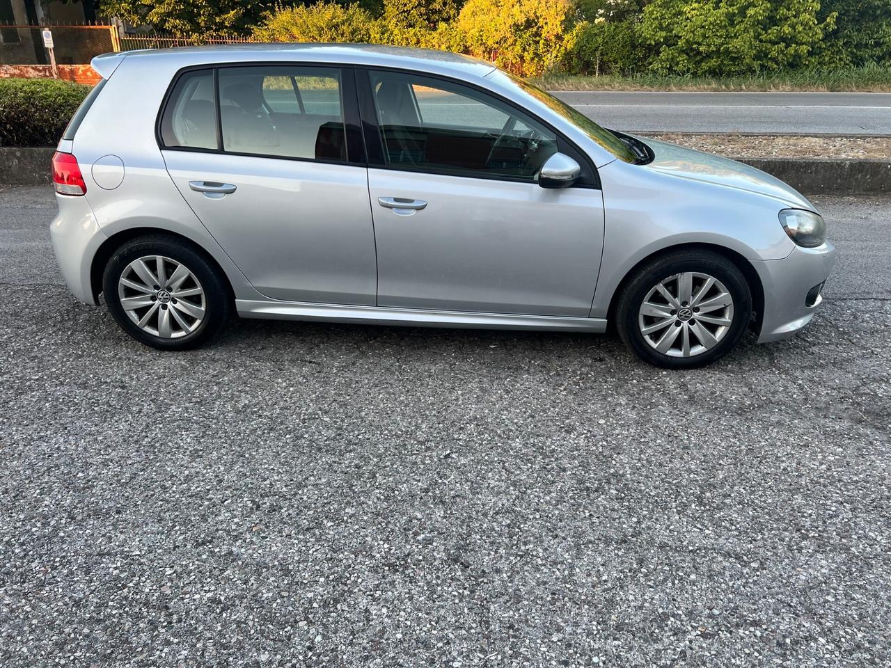 Volkswagen Golf 1.6 TDI DPF 5p. Comfortline