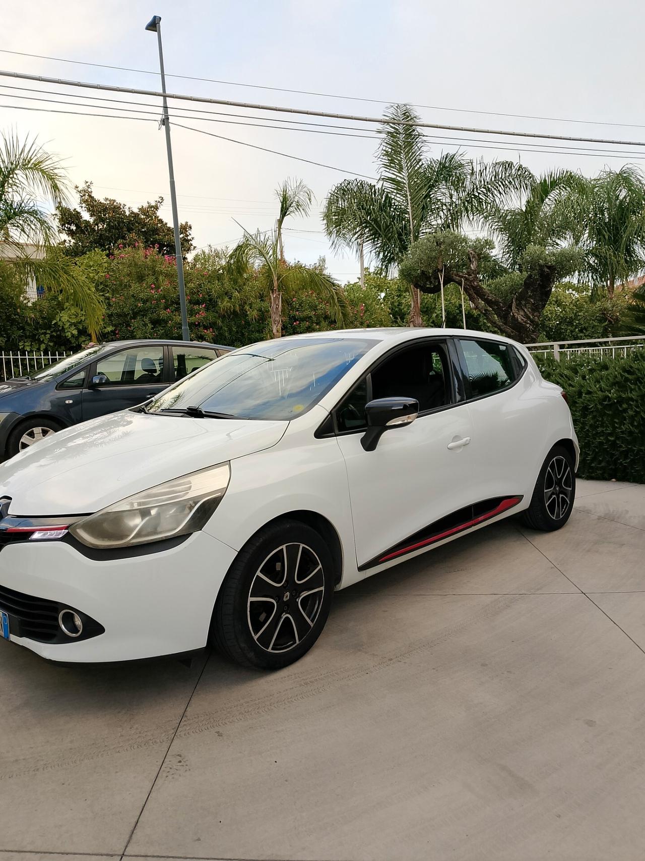 Renault Clio 1.5 dCi 8V 75CV 5 porte Wave