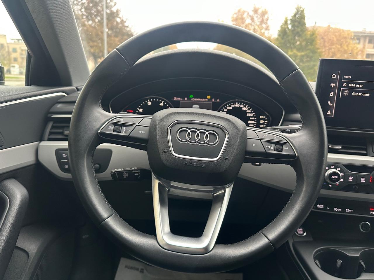 Audi A4 Avant 30 TDI/136 CV S tronic Business Advanced