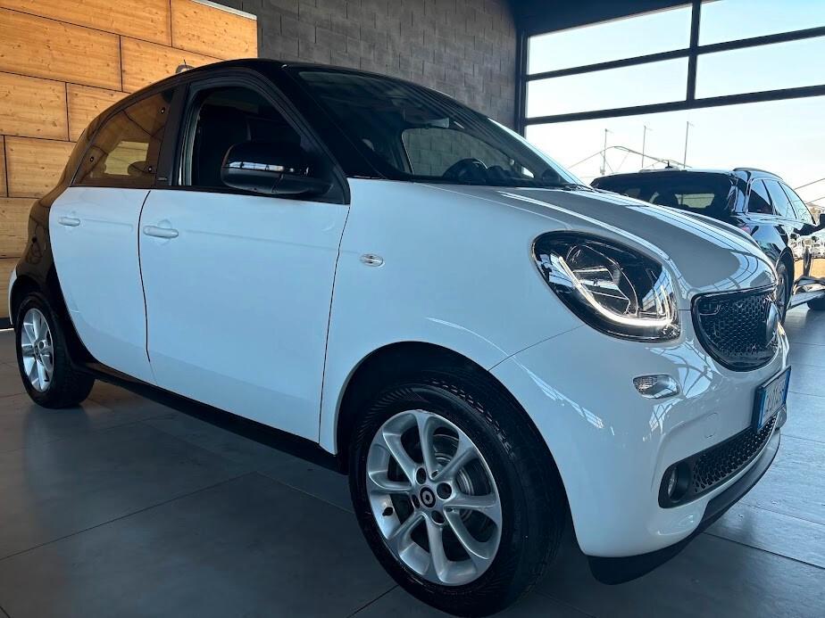 Smart ForFour 90 0.9 Turbo Passion 90CV NEOPATENTATI
