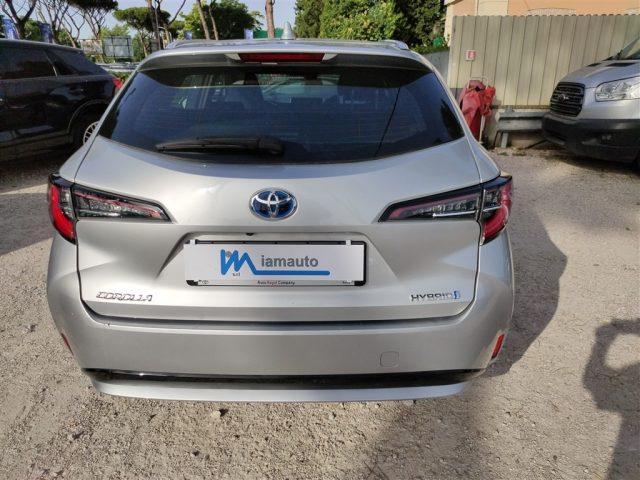 TOYOTA Corolla 1.8 Hyb. CRUISE,CLIMA,TELECAMERA,CARPLAY ..