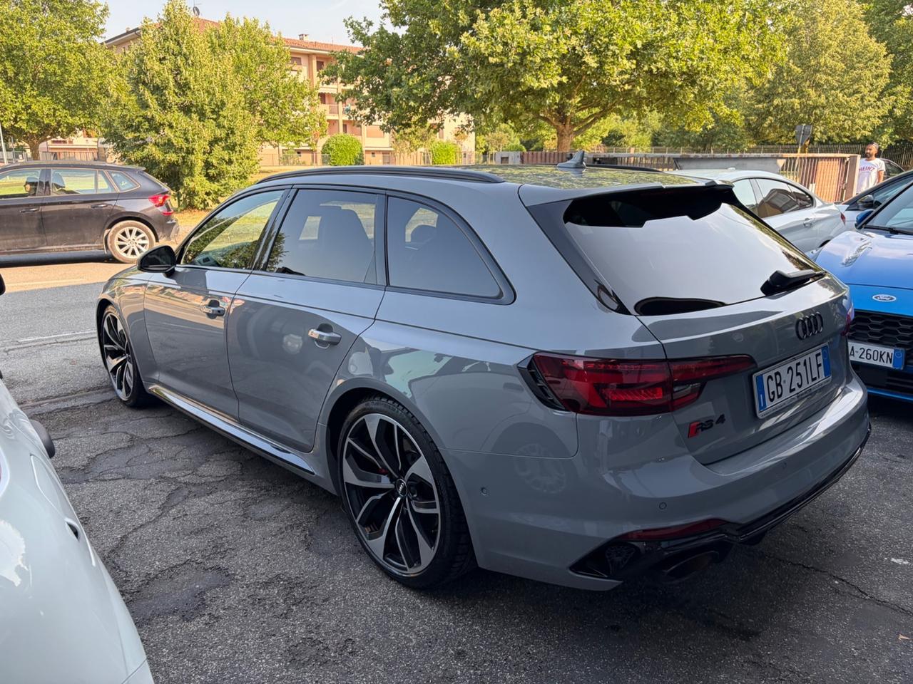 Audi rs4 avant