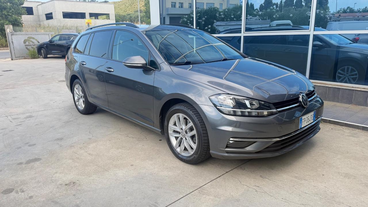 Volkswagen Golf Variant 1.6 TDI 115 CV Business BlueMotion Technology