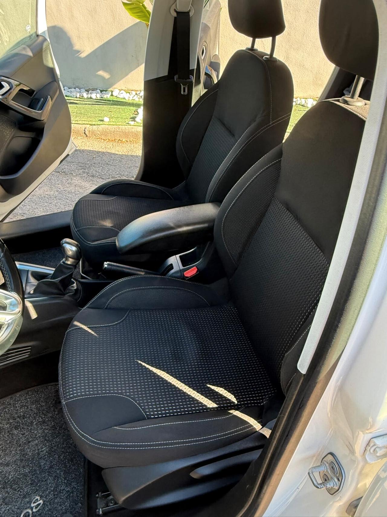 Peugeot 208 1.2 GPL Allure 2017