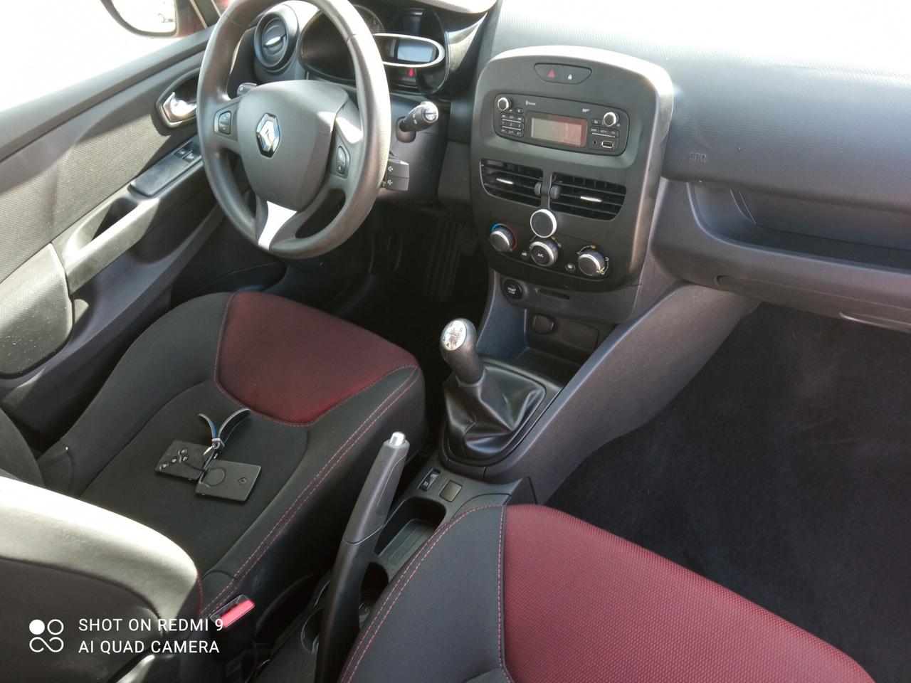 Renault Clio 1.2 75CV 5 porte AUTHENTIC NEOPATENTATI
