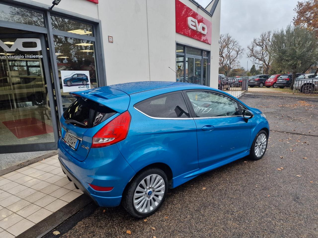 Ford Fiesta 1.4 TDCi 68CV 3 porte Titanium