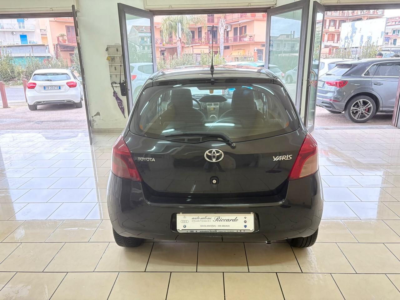 Toyota Yaris 1000 benzina 5porte