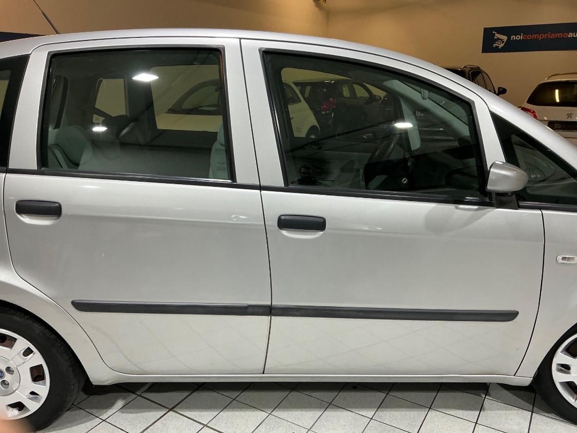 Fiat Idea 1.4 16V Active