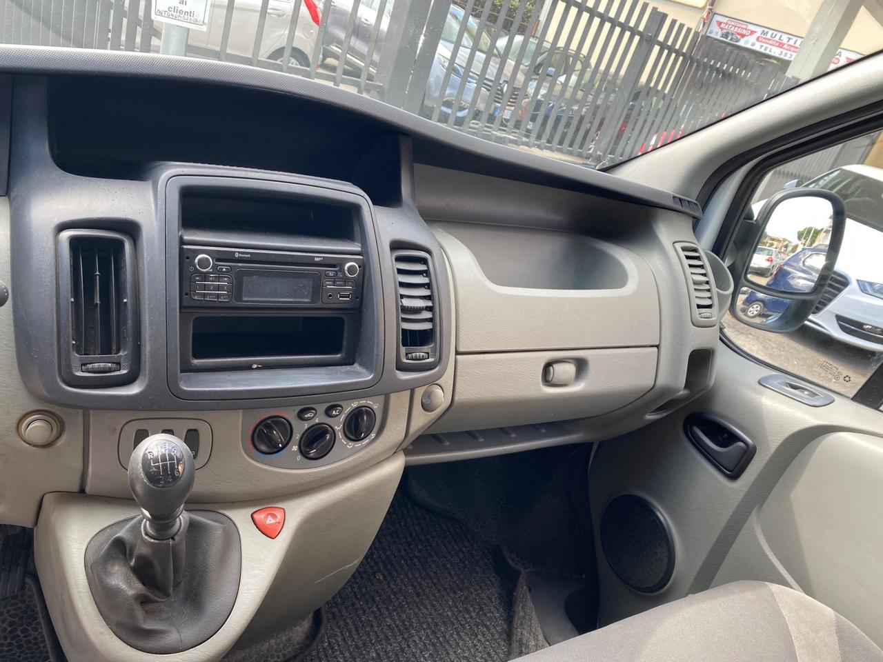 Renault trafic