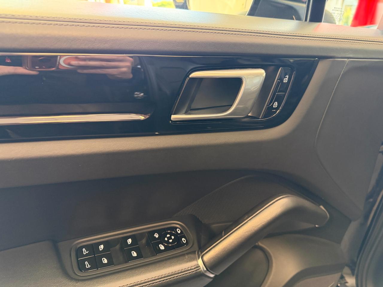 Porsche Cayenne 3.0 V6 340 cv