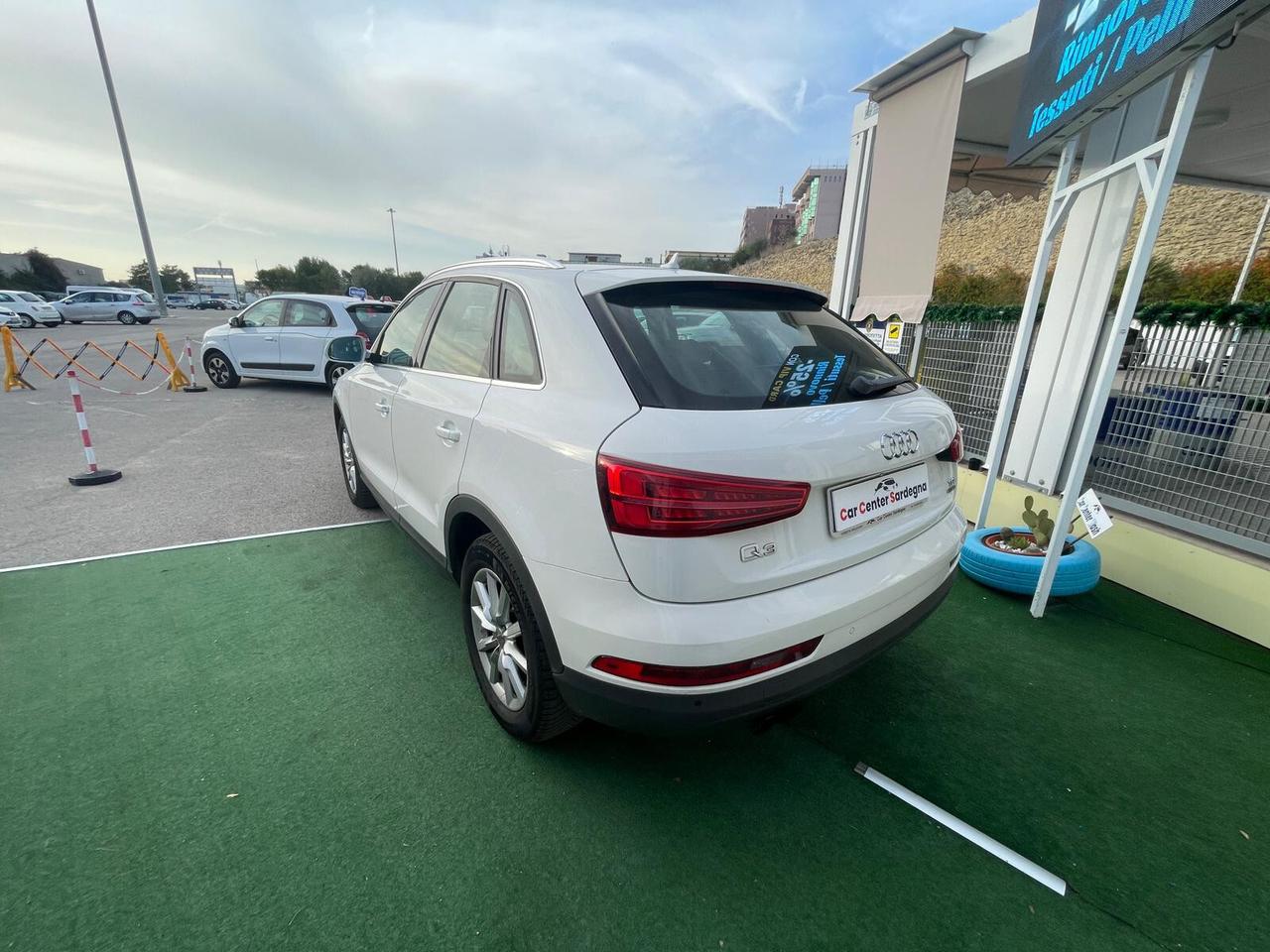 Audi Q3 2.0 TDI 150 CV Business