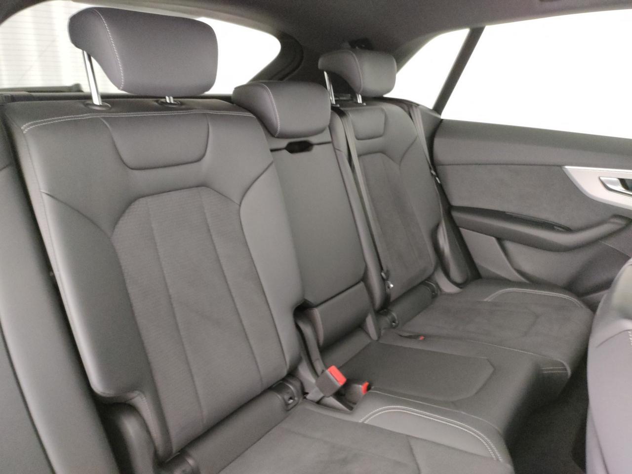 Audi Q8 3.0 tdi mhev s line edition quattro 286cv tiptronic
