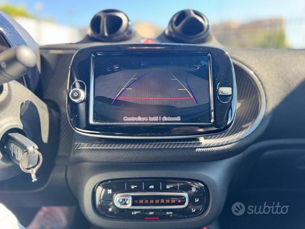 SMART ForTwo EQ Racingreen PARI AL NUOVO