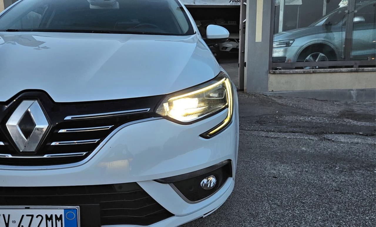 Renault Mégane Blue dCi 115 CV Intens