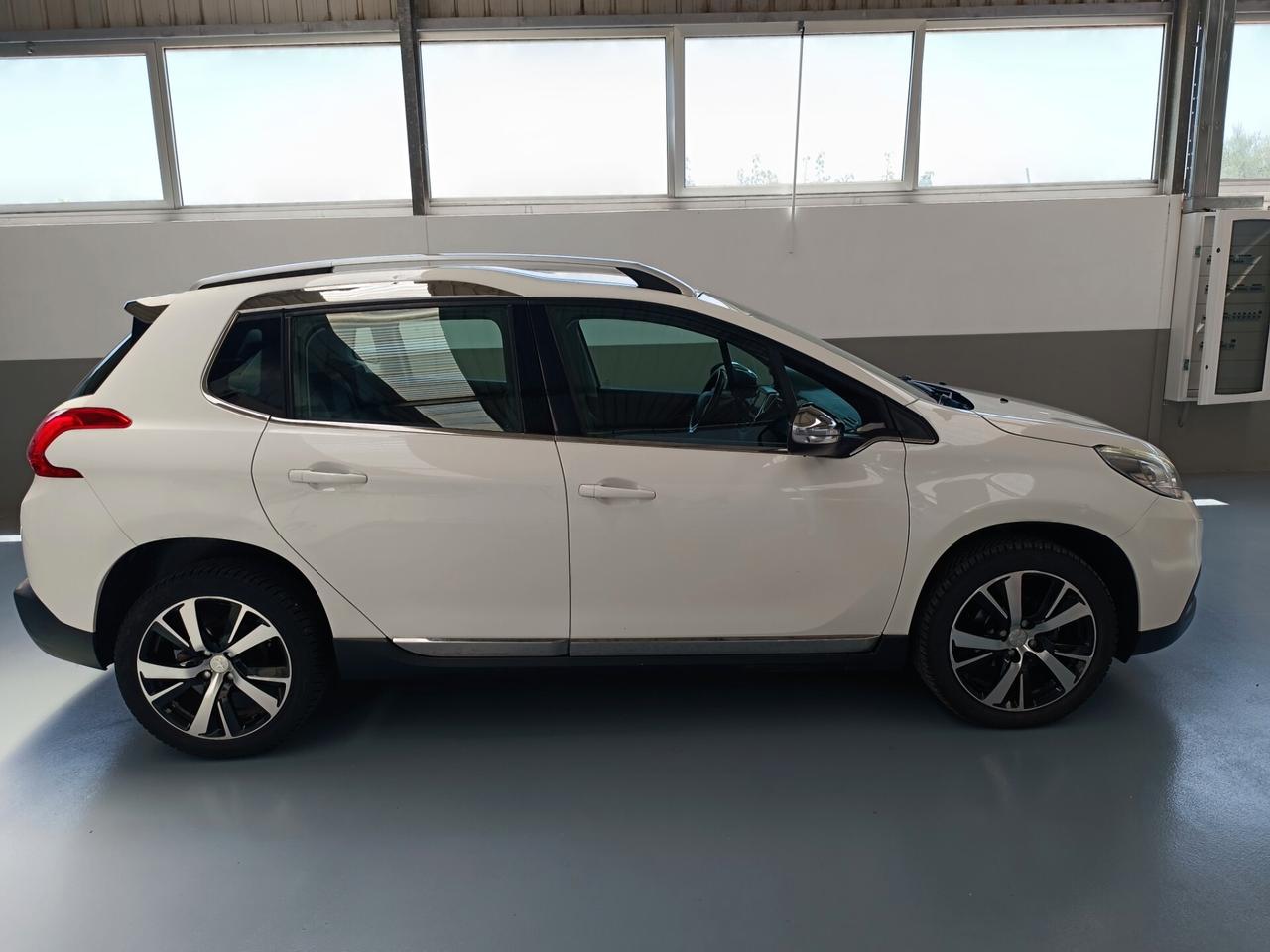 Peugeot 2008 1.6 e-HDi 92 CV Stop&Start Allure