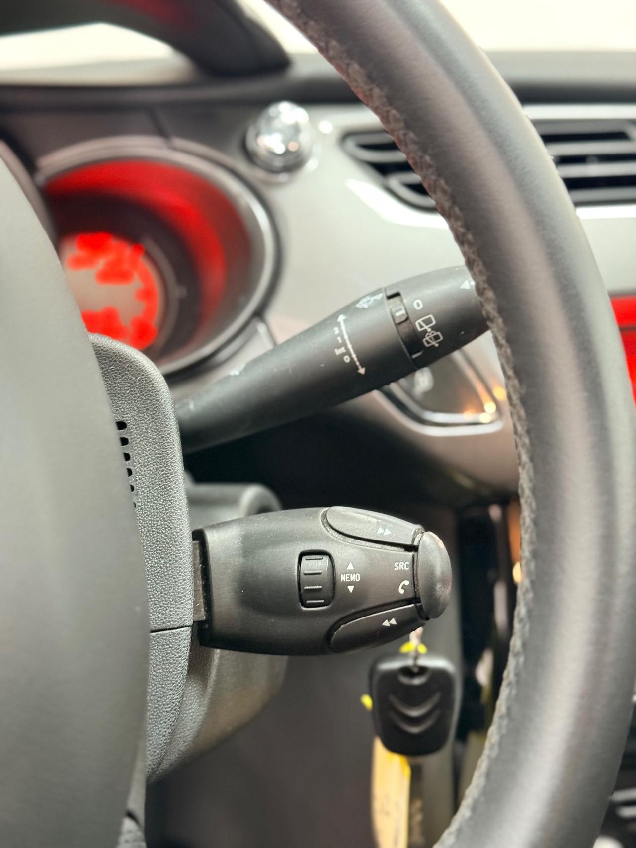 Citroen C3 1.4 HDi 70 Exclusive 10/2014 NEOPATENTATI EURO 5B