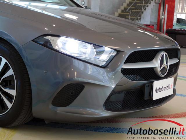 MERCEDES-BENZ A 180 D 2.000cc PACCHETTO, TECH WIDESCREEN 2X10,25''