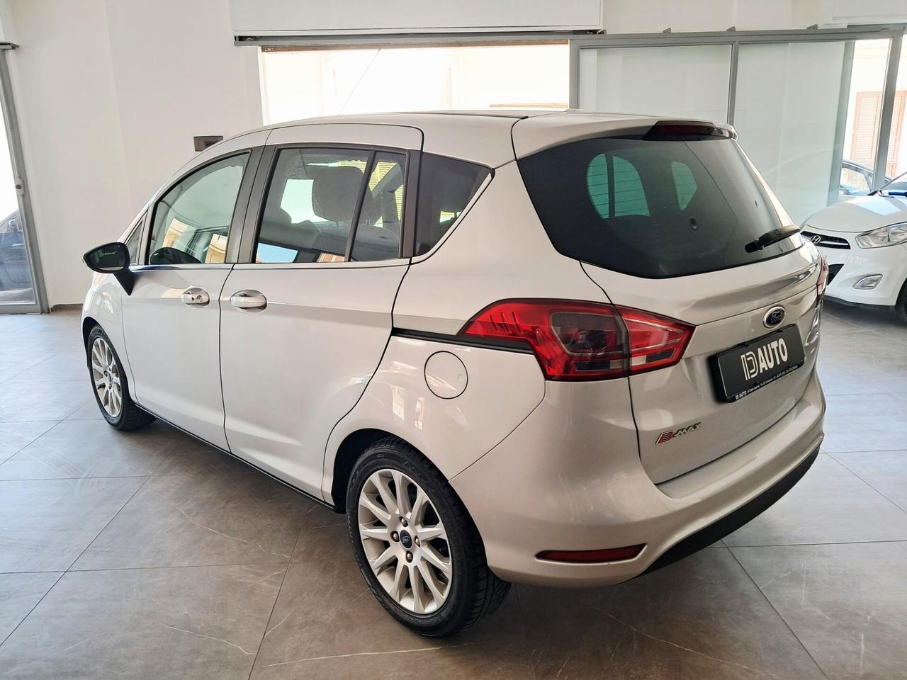 Ford B-Max 1.5 TDCi 75 CV Titanium