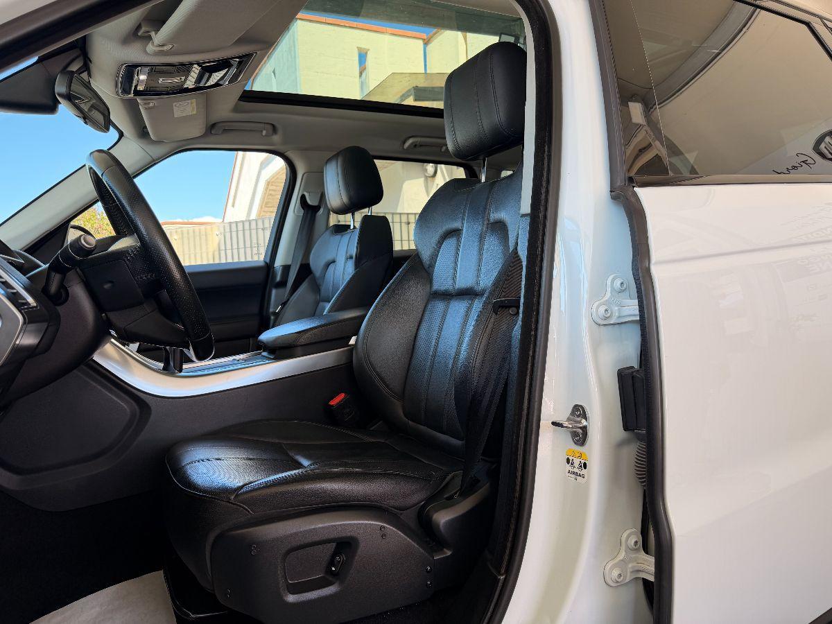 LAND ROVER - Range Rover Sport 3.0 tdV6 SE auto my17