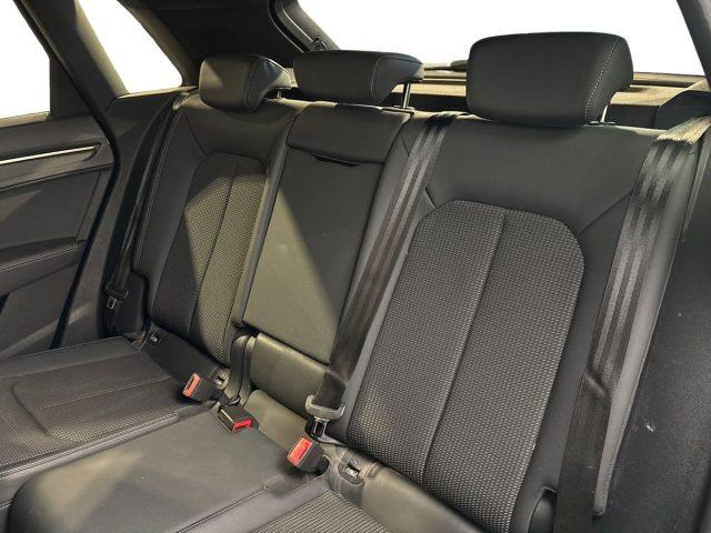 AUDI Q3 35 TDI S tronic