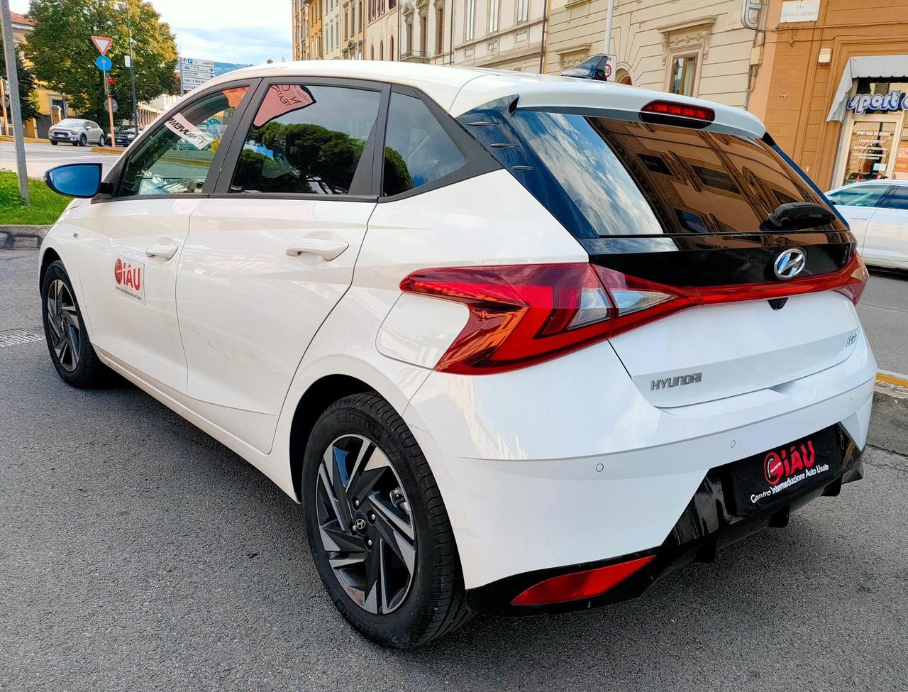 Hyundai i20 1.0 T-GDI 48V iMT Connectline