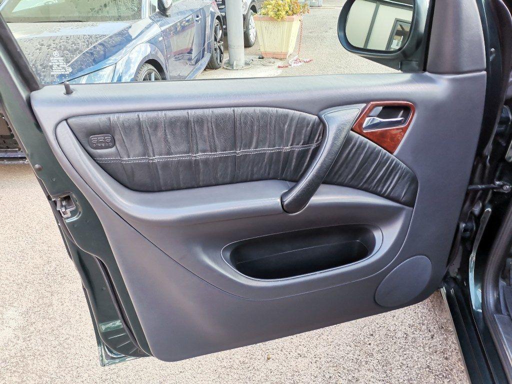 Mercedes-Benz ML 270 CDI 163cv