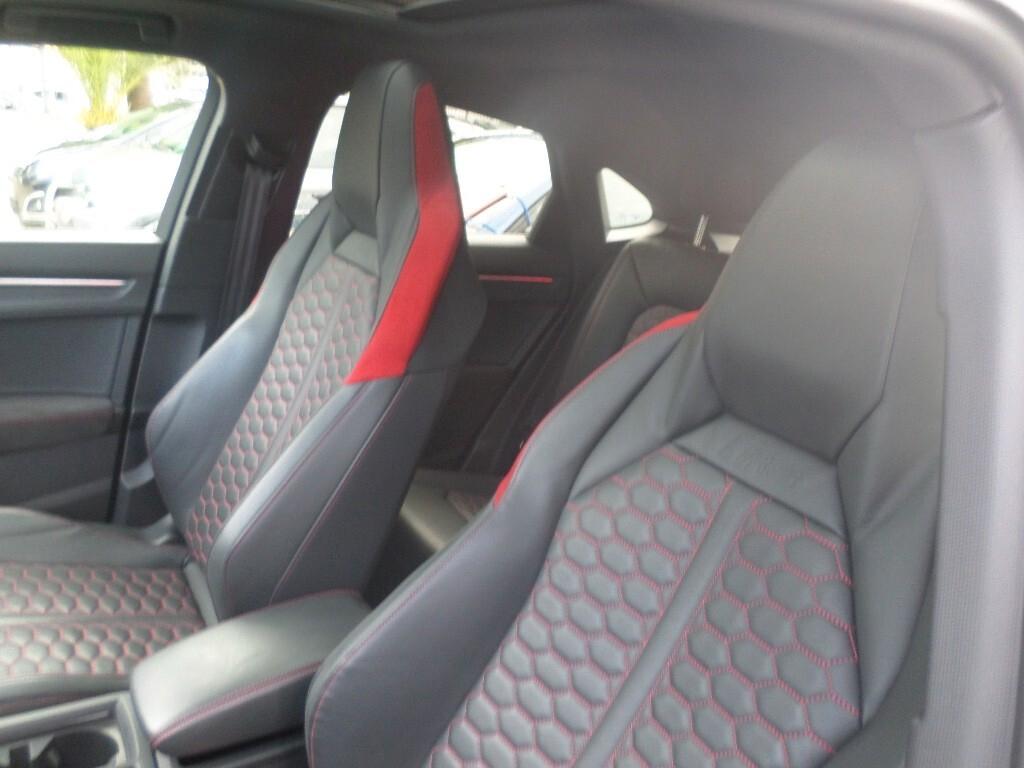 Audi Q3 RS Q3 quattro S tronic