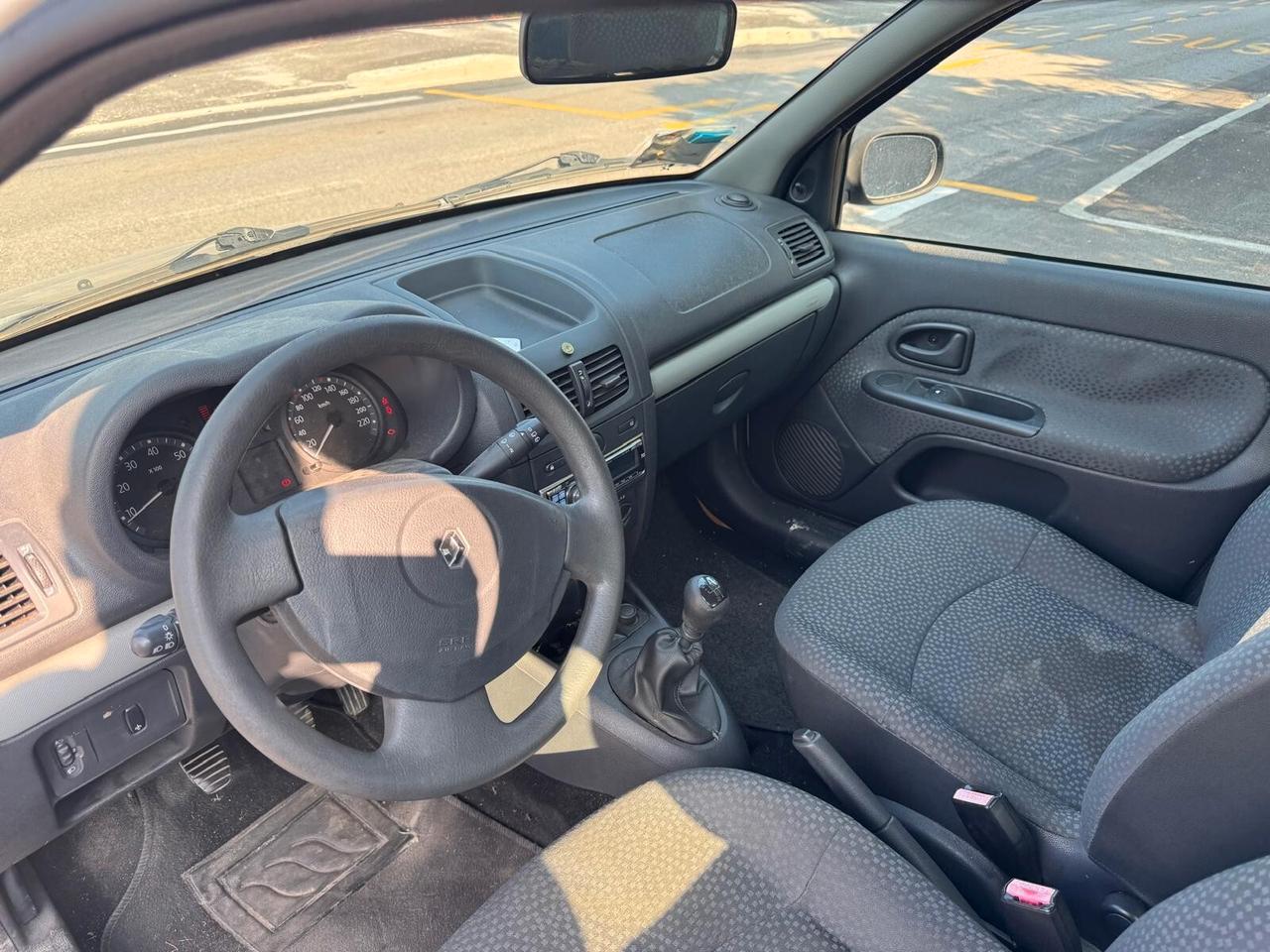 Renault Clio Storia 1.2 5 porte GPL Confort