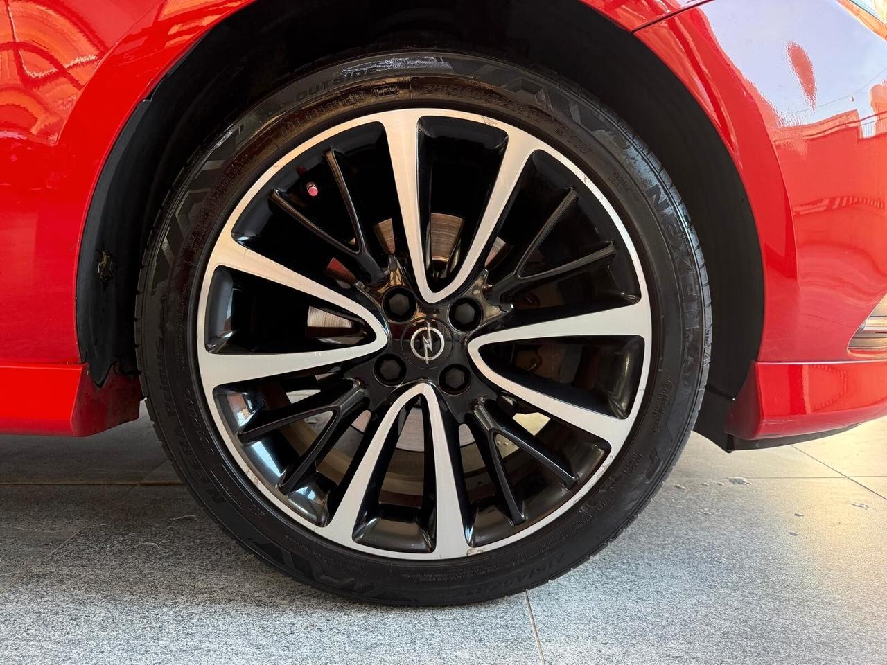 Opel Corsa 1.3 CDTI ecoFLEX 95CV Start&Stop Coupé b-Color