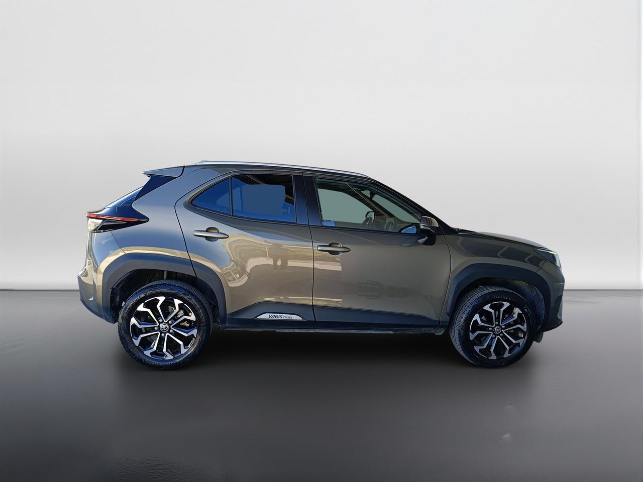 TOYOTA Yaris Cross 2021 - Yaris Cross 1.5h Trend fwd 116cv e-cvt