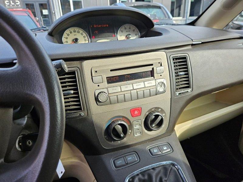 Lancia Musa 1.4 Argento
