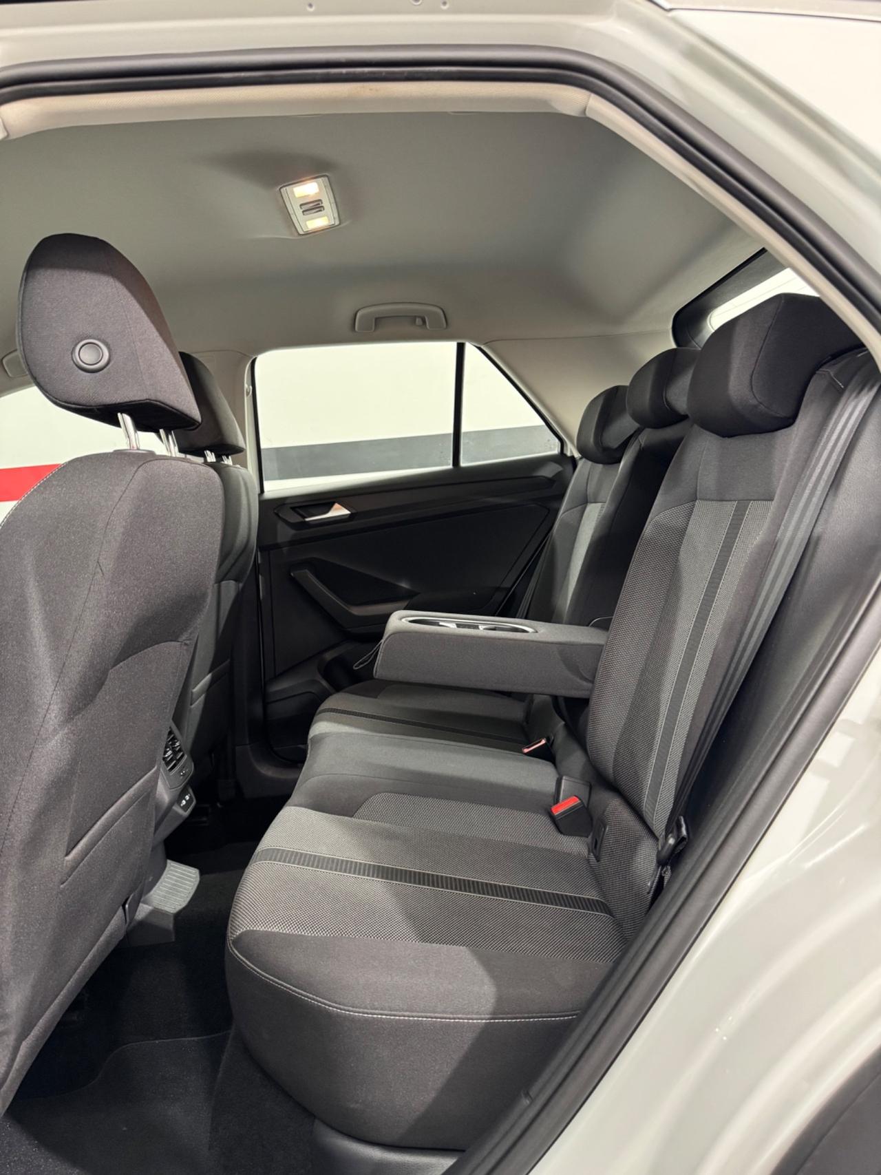 Volkswagen T-Roc 1.5 TSI *150 CV*SOLO 59900 KM* tagliandi certificati VOLKSWAGEN