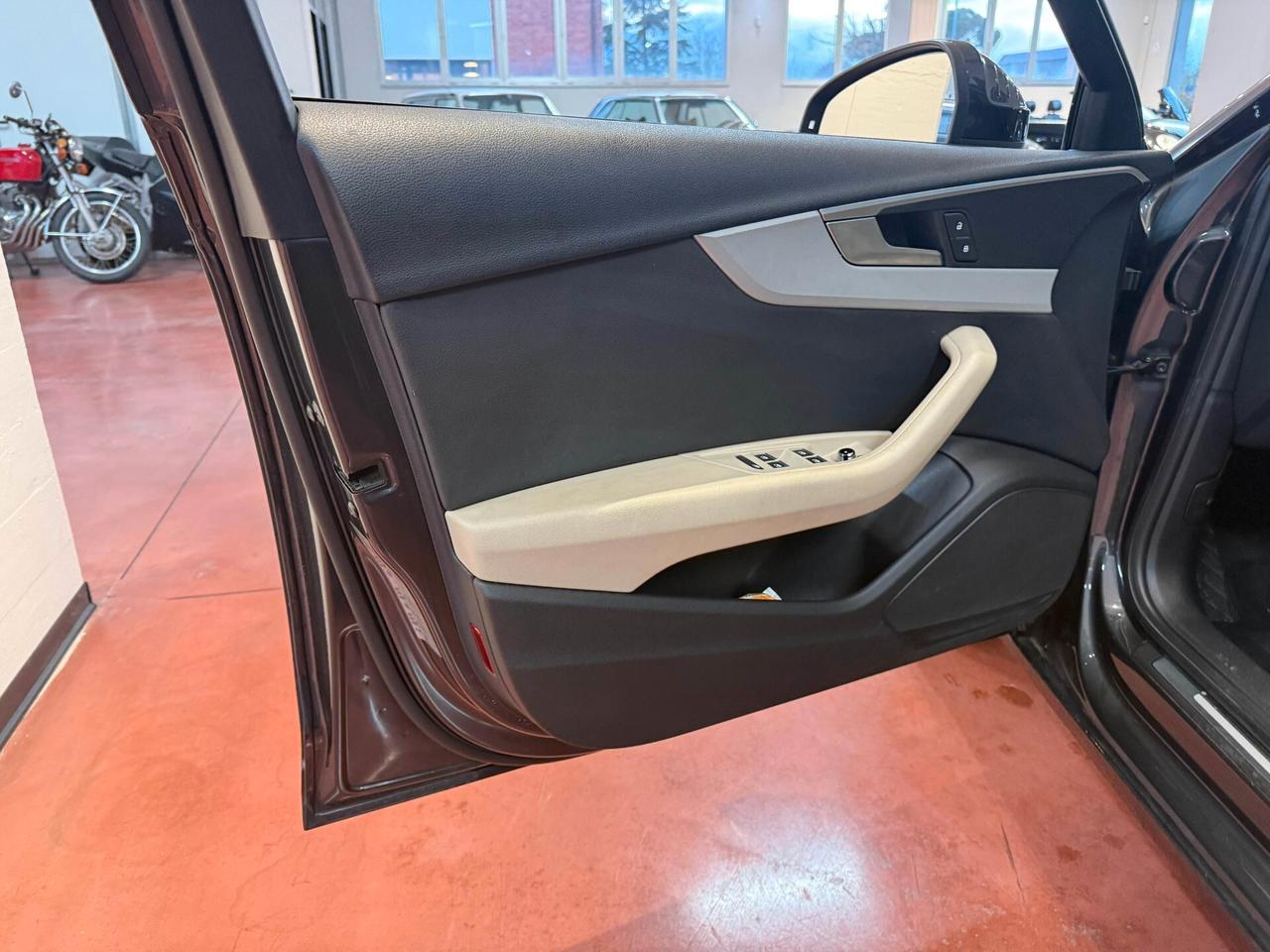 Audi A4 40 TDI S tronic Design