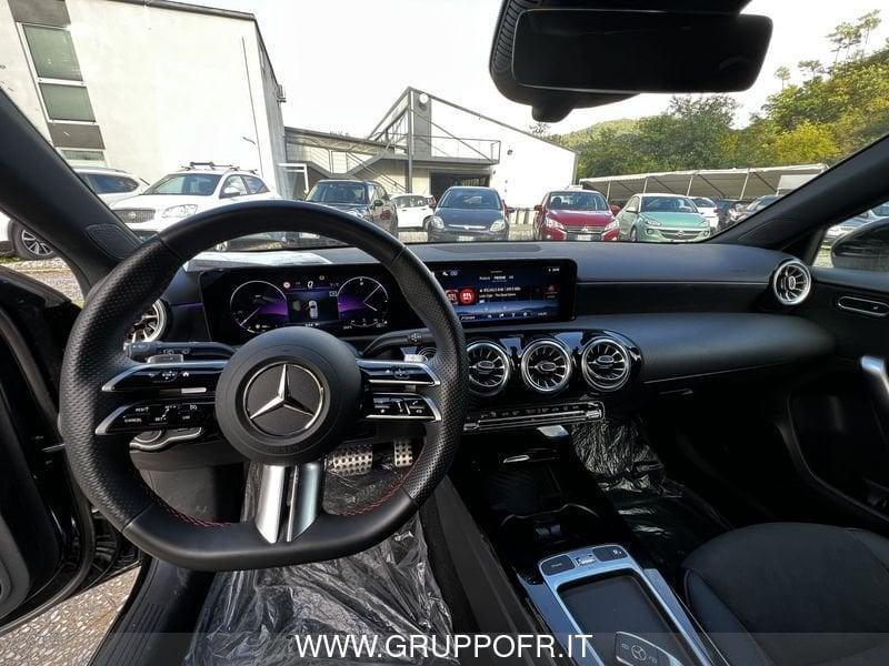 Mercedes-Benz Classe A A 180 d Automatic AMG Line Premium