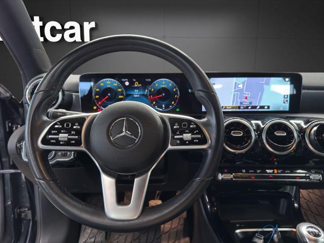 MERCEDES-BENZ A 180 Sport