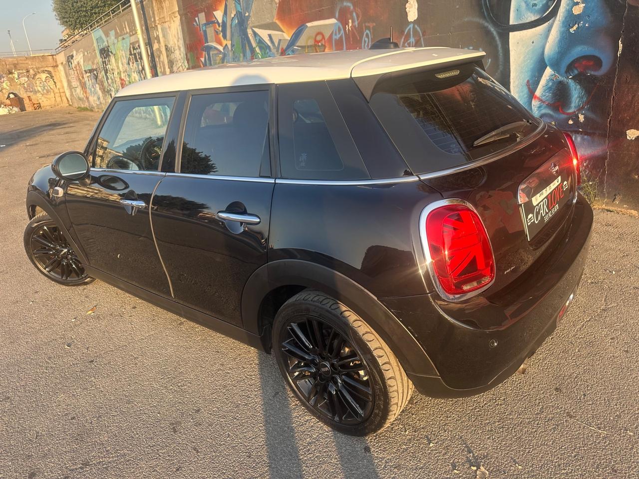 MINI 5 PORTE 1.5 116CV AUTOM/NAVI/PELLE/LED