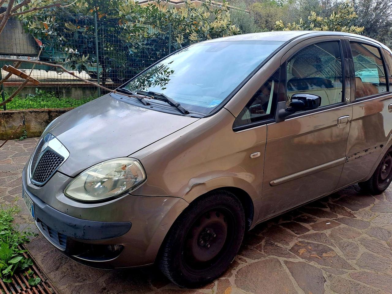 Lancia MUSA 1.3 Multijet 16V 90 CV Platino Plus