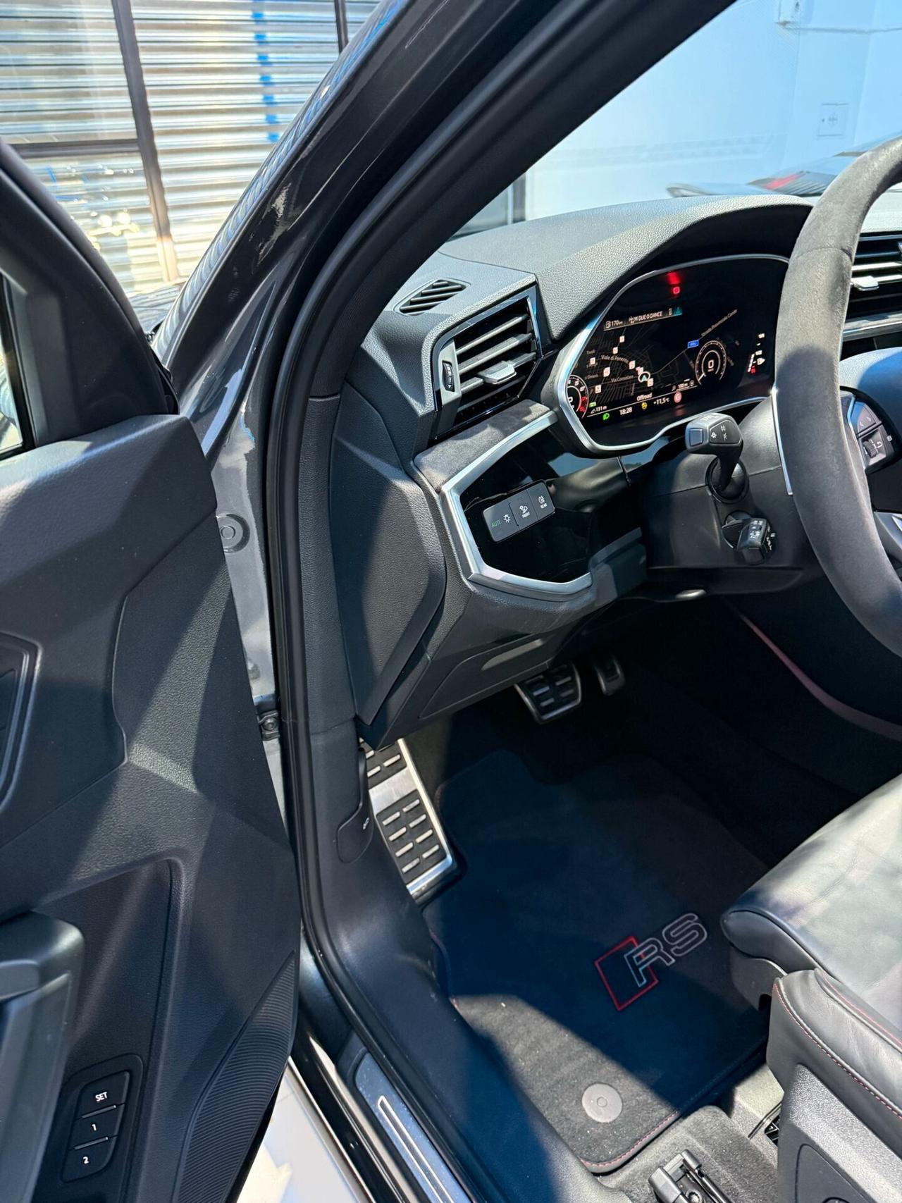 Audi Q3 RS Q3 SPB quattro S tronic