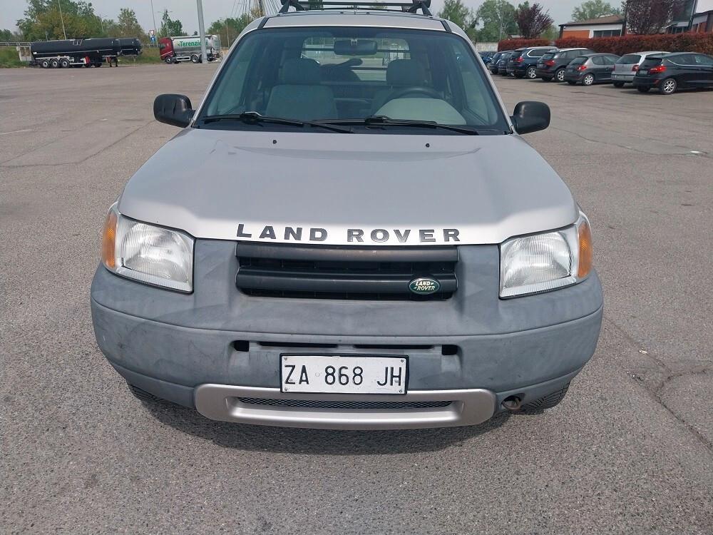Land Rover Freelander 2.0 TD cat 3p. Hardback