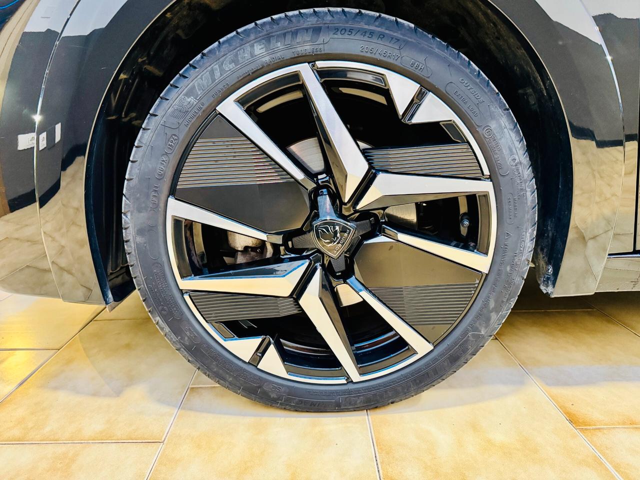 Peugeot 208 GT-Line 100Cv S&S / CarPlay Cam360°/ LED