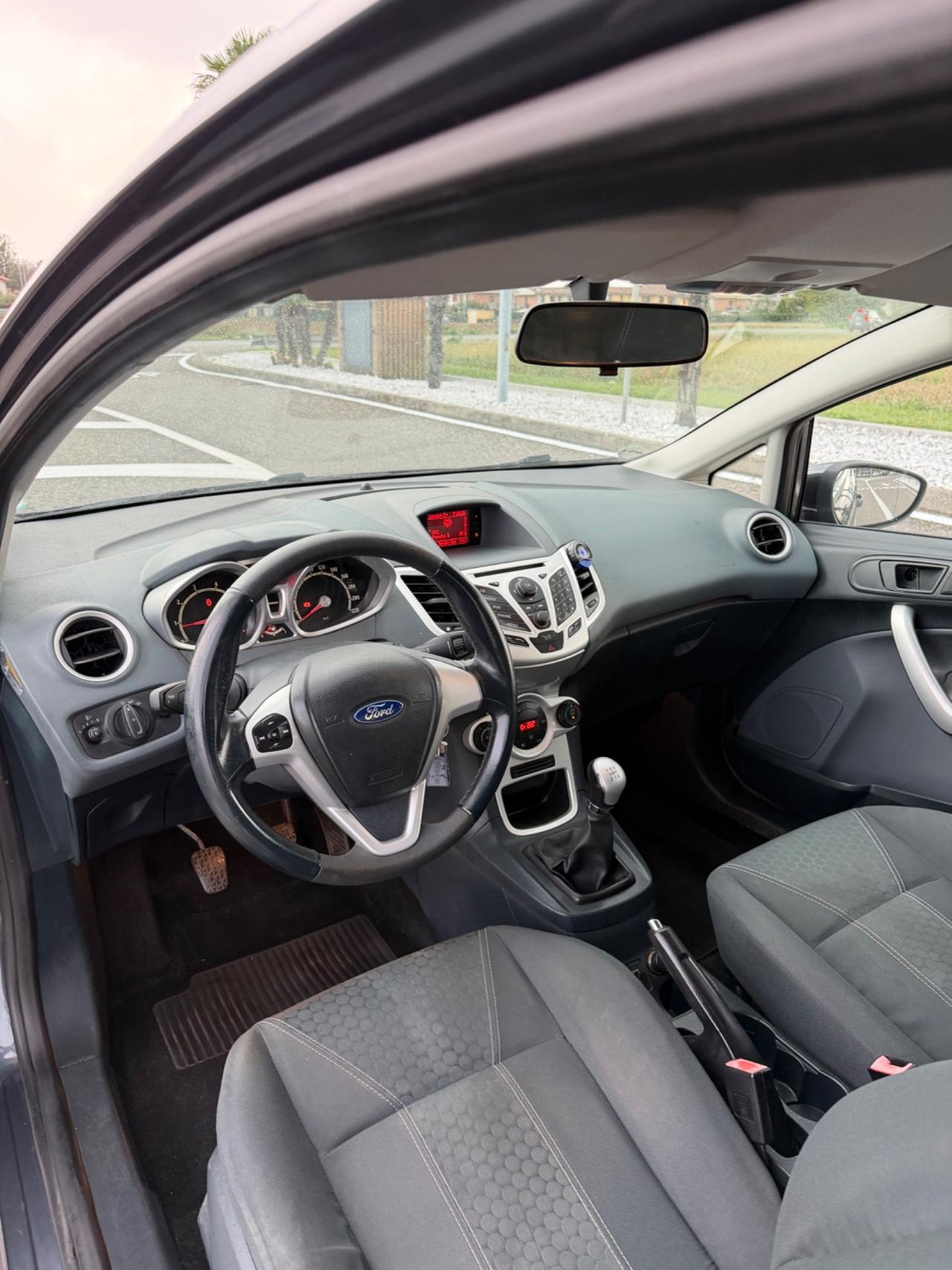 Ford Fiesta 1.2 82CV 3 porte Titanium
