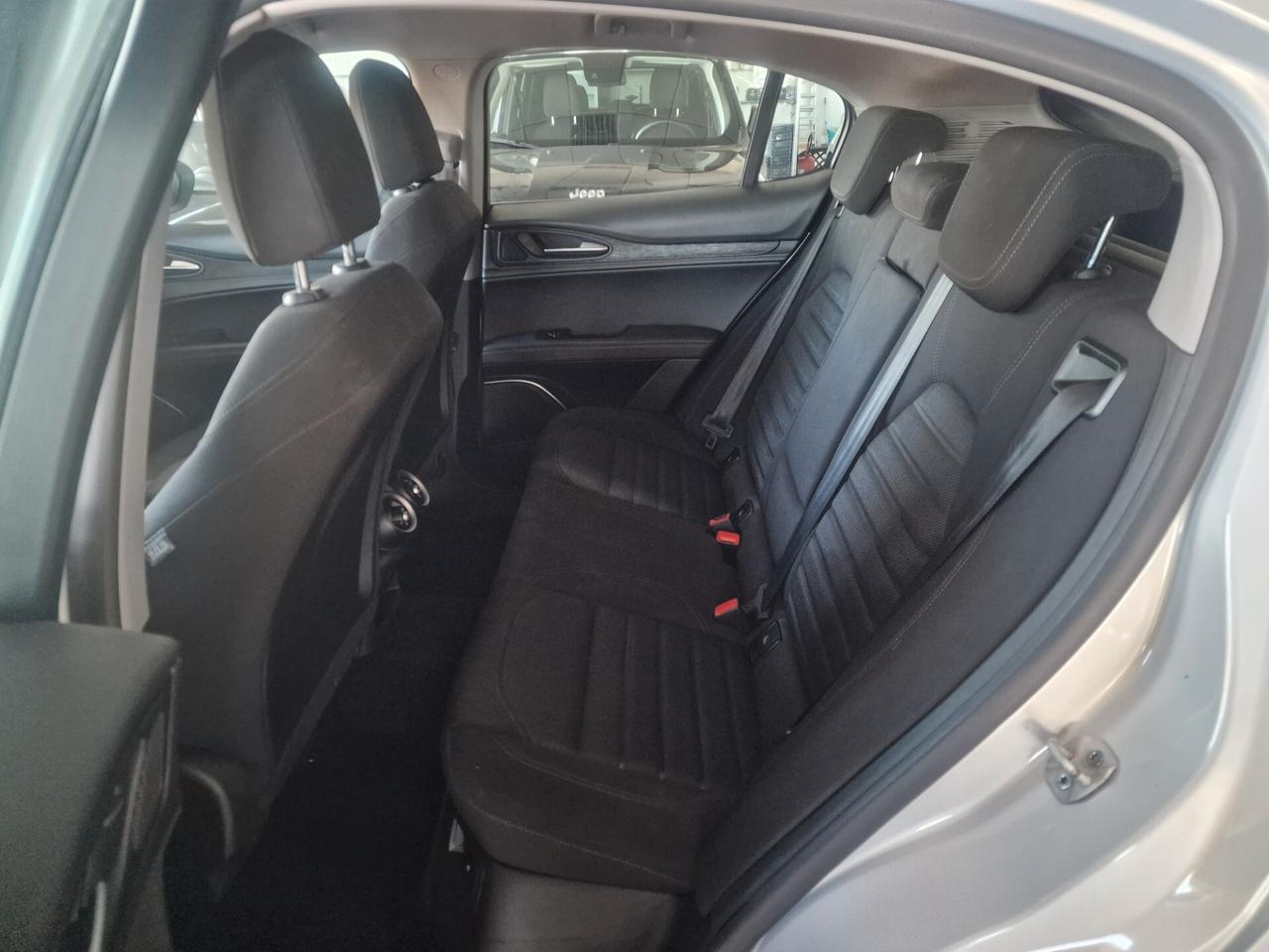 Alfa Romeo Stelvio 190 CV Q4