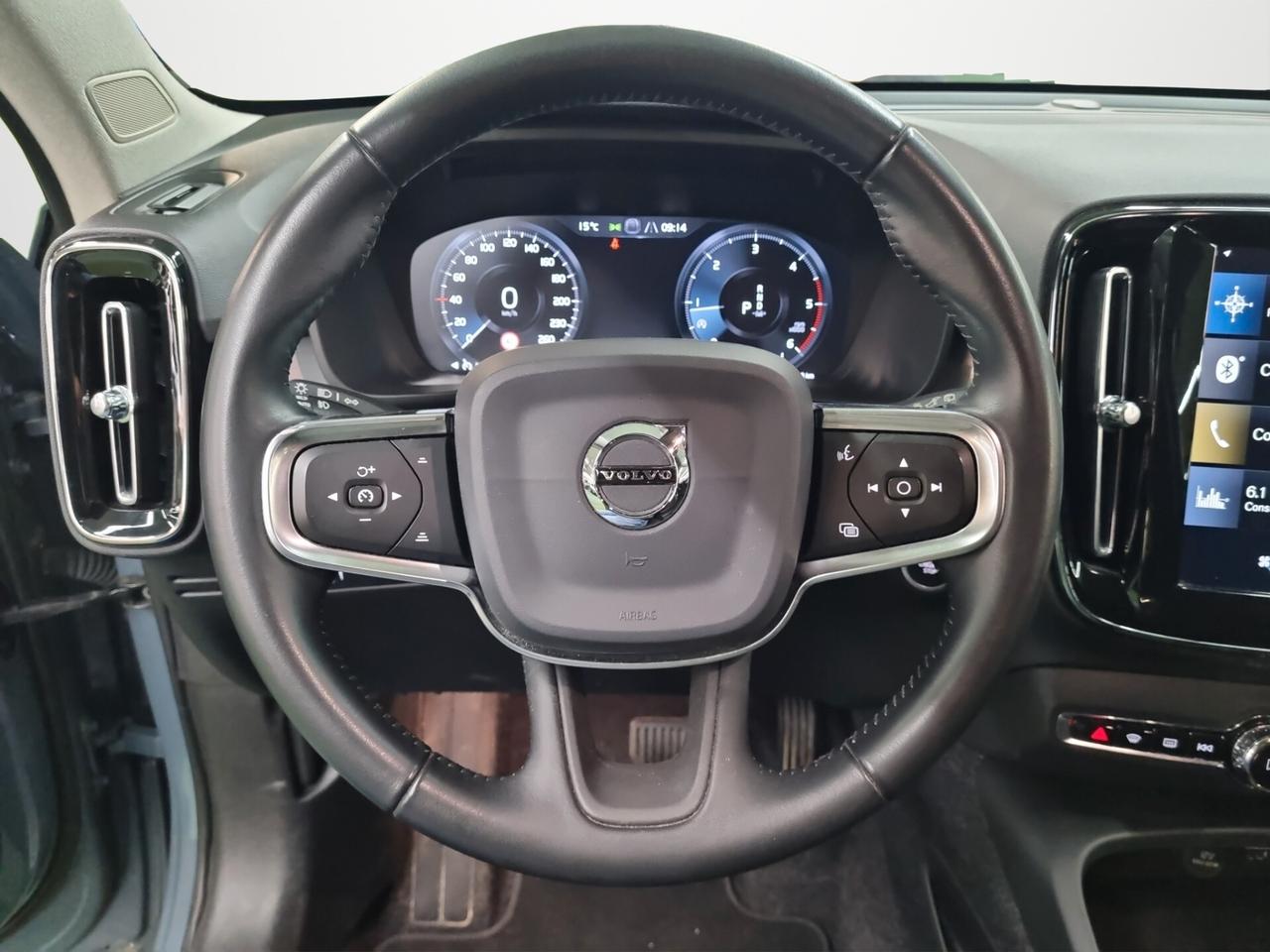 Volvo XC40 D3 Geartronic Momentum Pro