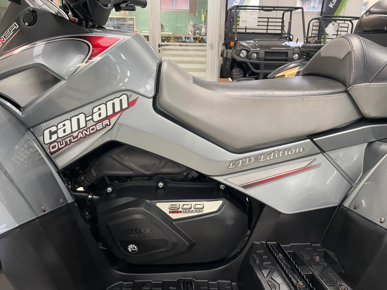 Can Am Outlander MAX 800 LIMITED