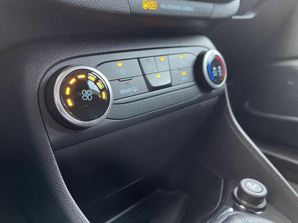 Ford Fiesta 5p 1.1 Plus Gpl 75cv